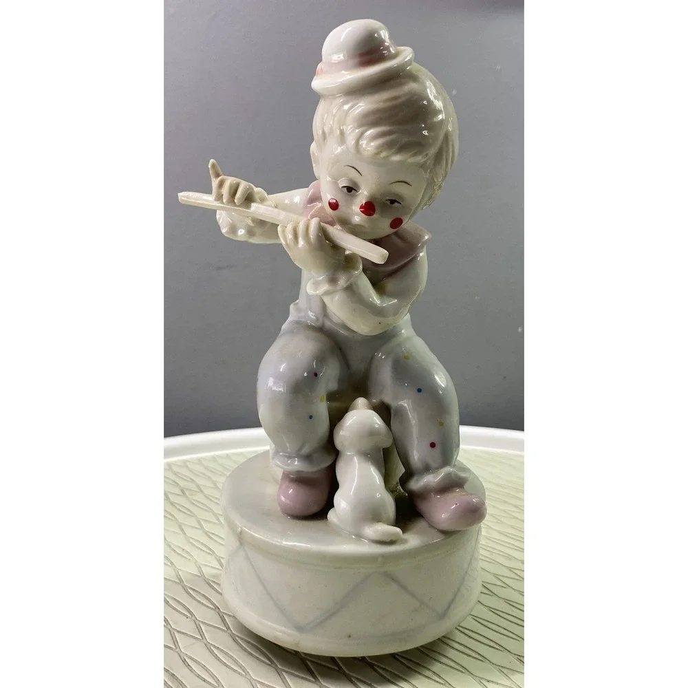 RARE VINTAGE PAUL SEBASTIAN MUSIC BOX PORCELAIN CLOWN PLAYING FLUTE‎ W/DOG